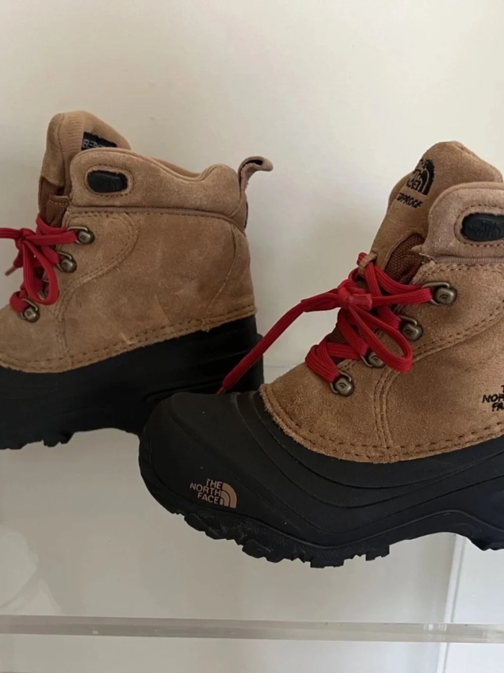 The North Face Waterproof Winter Boots Youth Boys Size 3